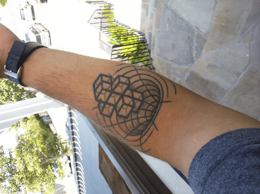 Tesseract Tat II.png