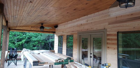 cabin_3.jpg cabin_3.jpg