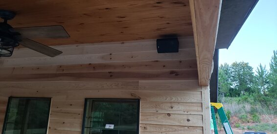 cabin_2.jpg cabin_2.jpg