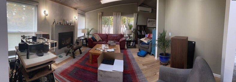 Livingroom2.jpeg