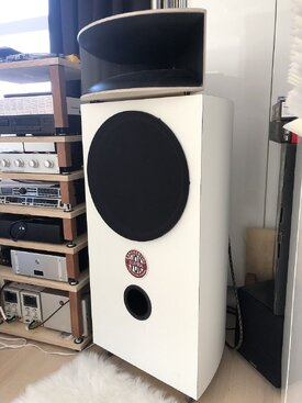 Enceinte terminée 04.jpg