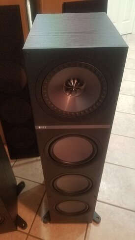 kef_003.jpg kef_003.jpg