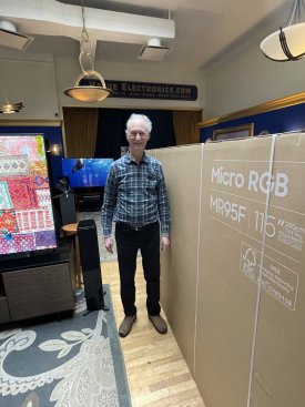 RZ w:Samsung MicroLED TV.jpg