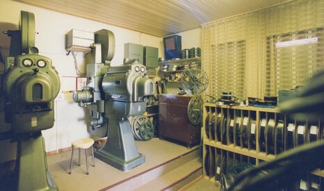 Vorführraum Bauer U2.JPG