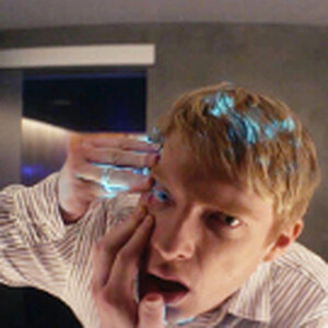 Ex-machina-official-international-trailer-4