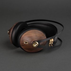 Meze Audio - 99 CLASSICS 2ND GEN - photo asset.jpg