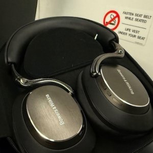 bowers & wilkins Px8 S2 Review