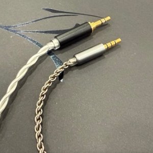 Zaylli Lyro Headphone Review