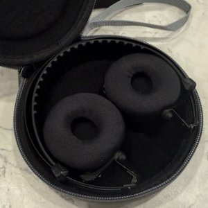 Zaylli Lyro Headphone Review