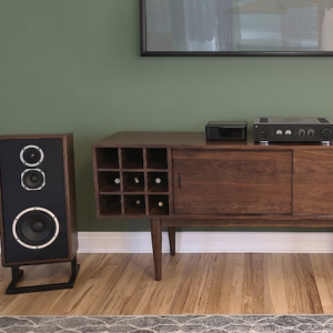 KLH Model 4