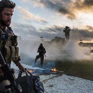 13-hours-4k.jpg