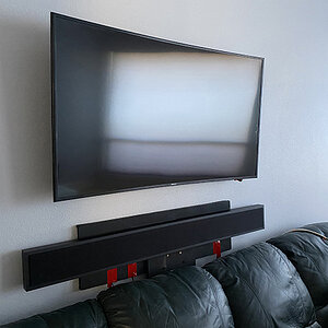 023-IMG_Soundbar in MBR.JPG