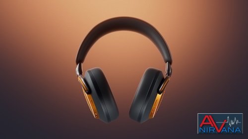 B&W - Px8 S2 McLaren Edition - Beauty 2 - 16x9.jpg