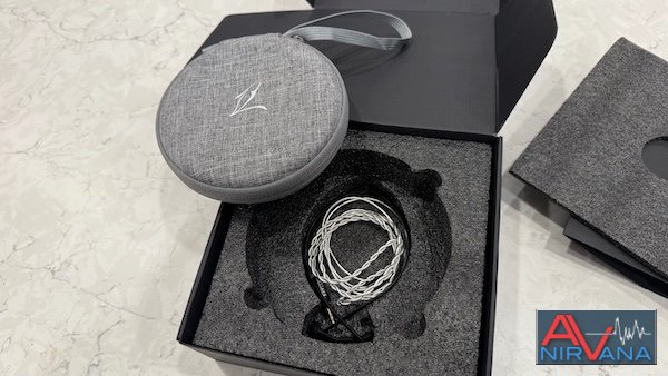 Zaylli Lyro Headphone Review